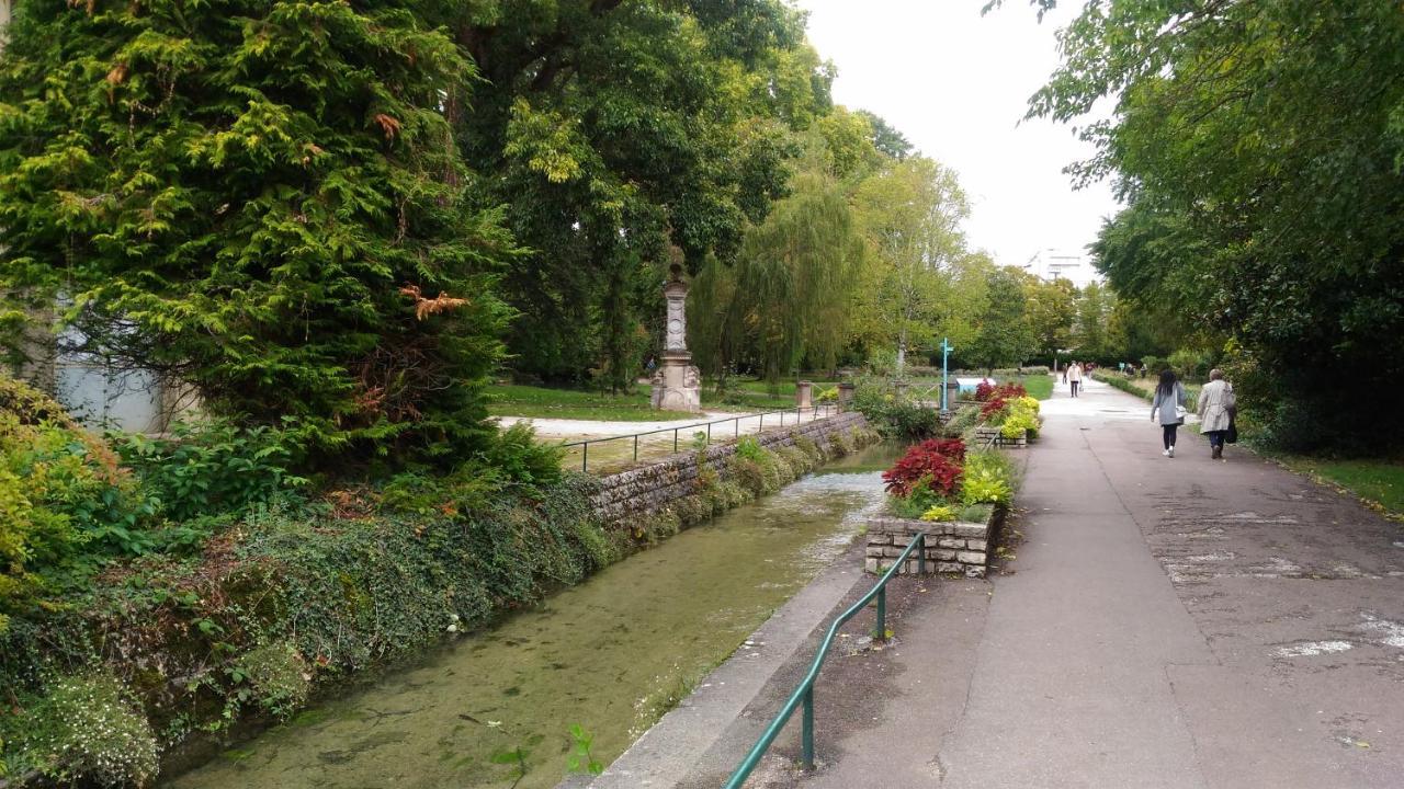 Gastronomie Jardin Dijon Exterior photo